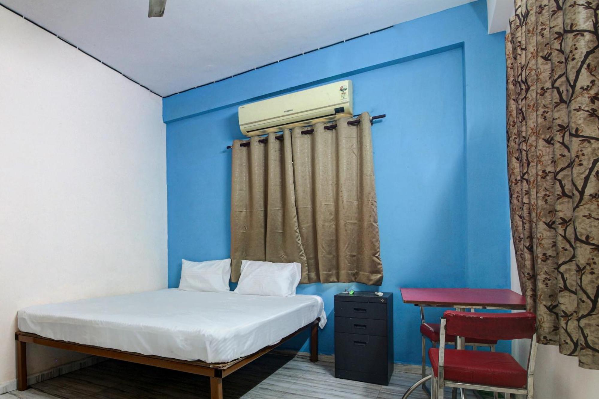 Hotel O Elite Inn Koradi エクステリア 写真