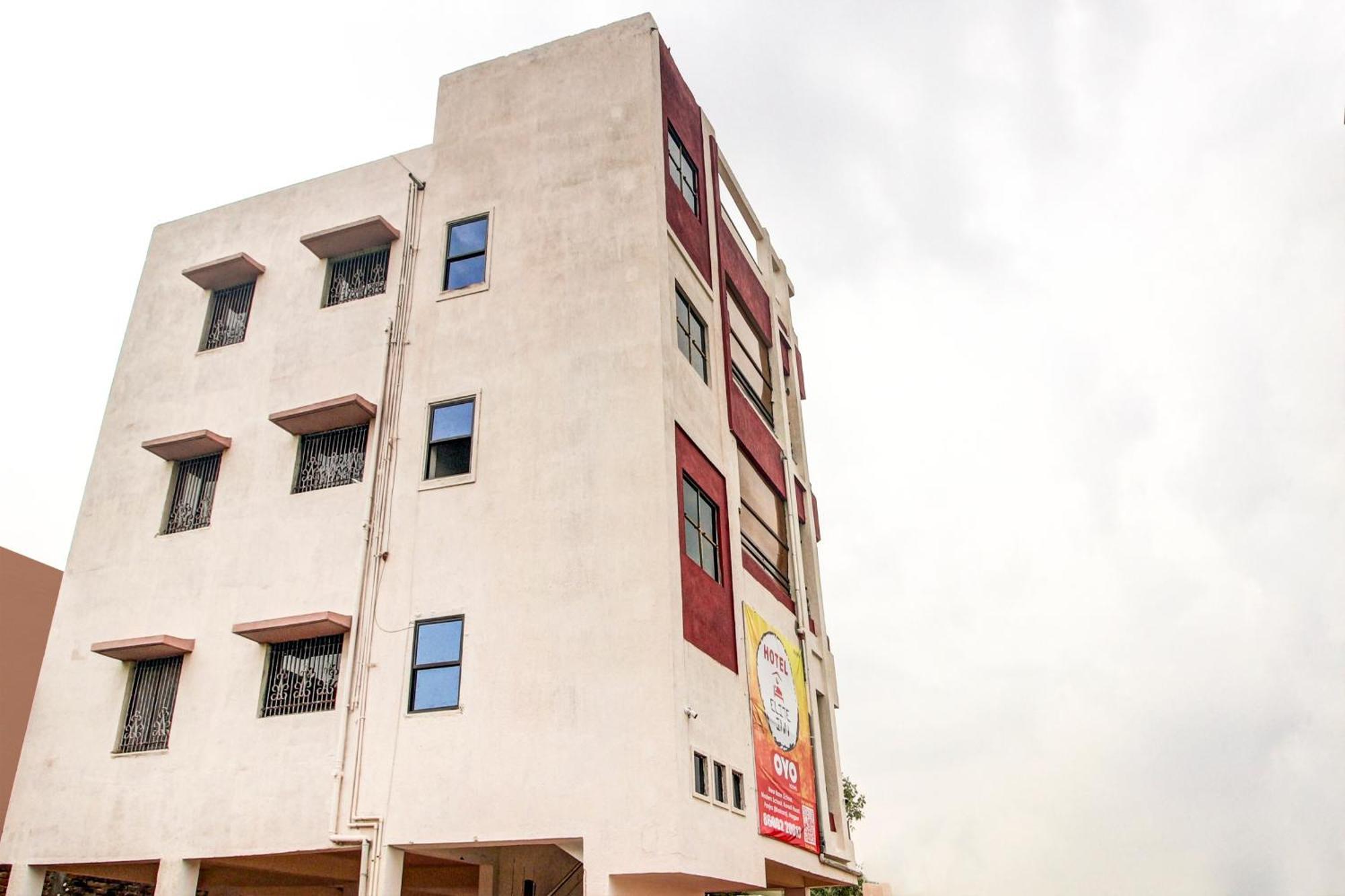 Hotel O Elite Inn Koradi エクステリア 写真